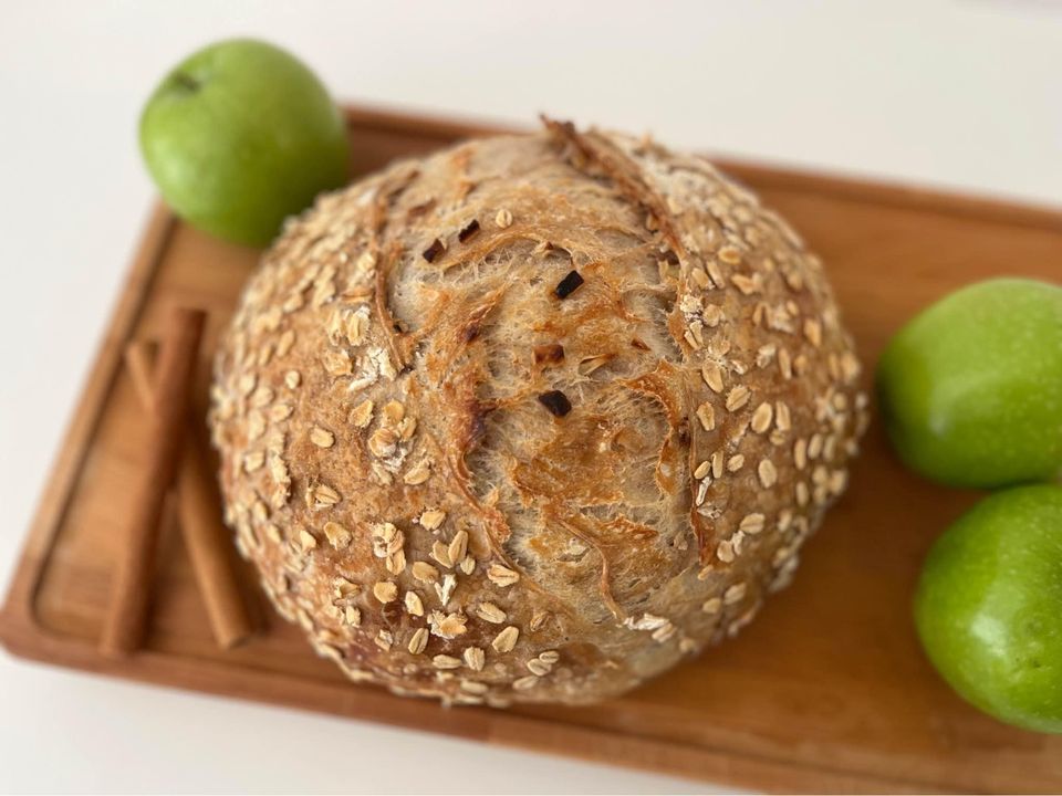 Apple Cinnamon Oat Sourdough Bread